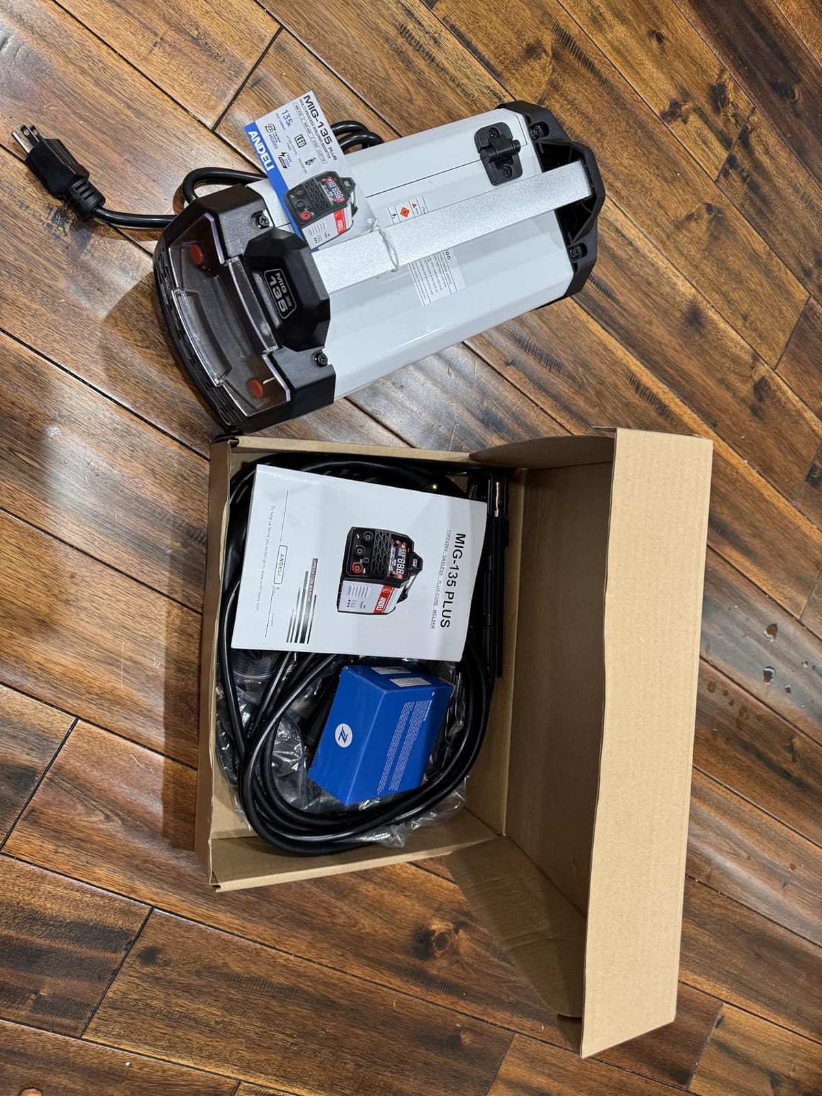 ANDELI 110V/220V MIG Welder 135A ,PULSE Flux Core/Lift TIG/Stick 4-in-1 customer photo 1