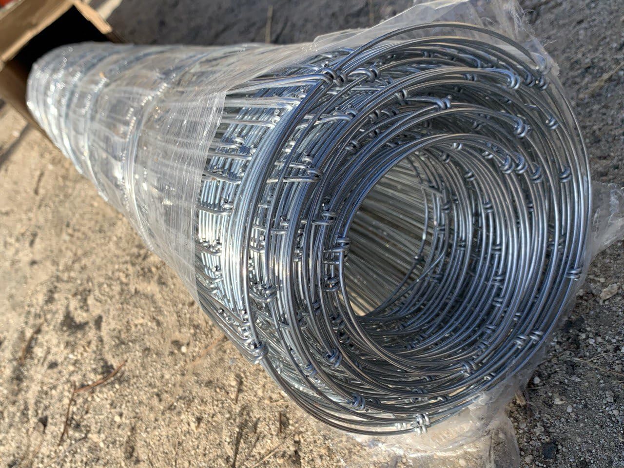 Cattle Fence 5ft x 164ft, Galvanized Farm Fence Metal Wire Fencing roll Cattle Fencing Deer Fence Hog Goat Fencing Field Mountain Forest Yard Garden customer photo 2
