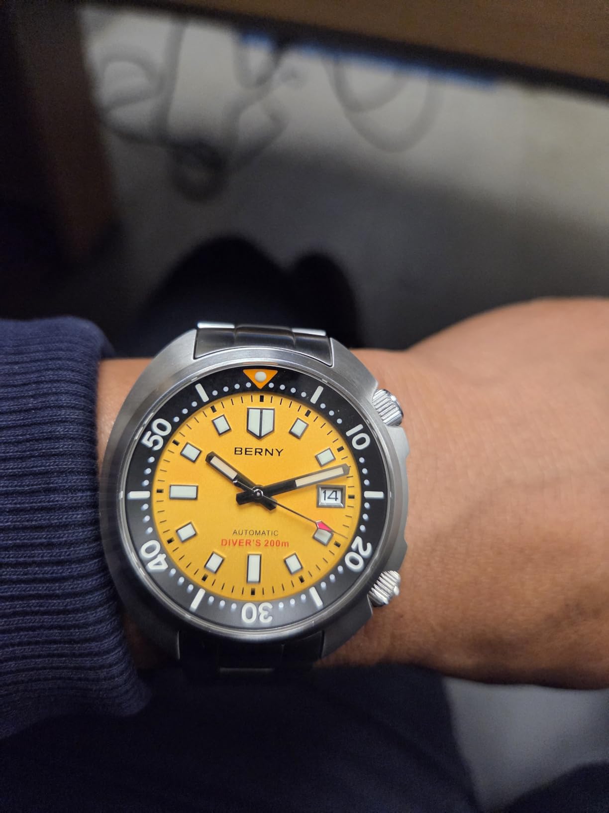 Automatic Watch for Men, 200M Waterproof Dive Watch, AR Sapphire Lens customer photo 1