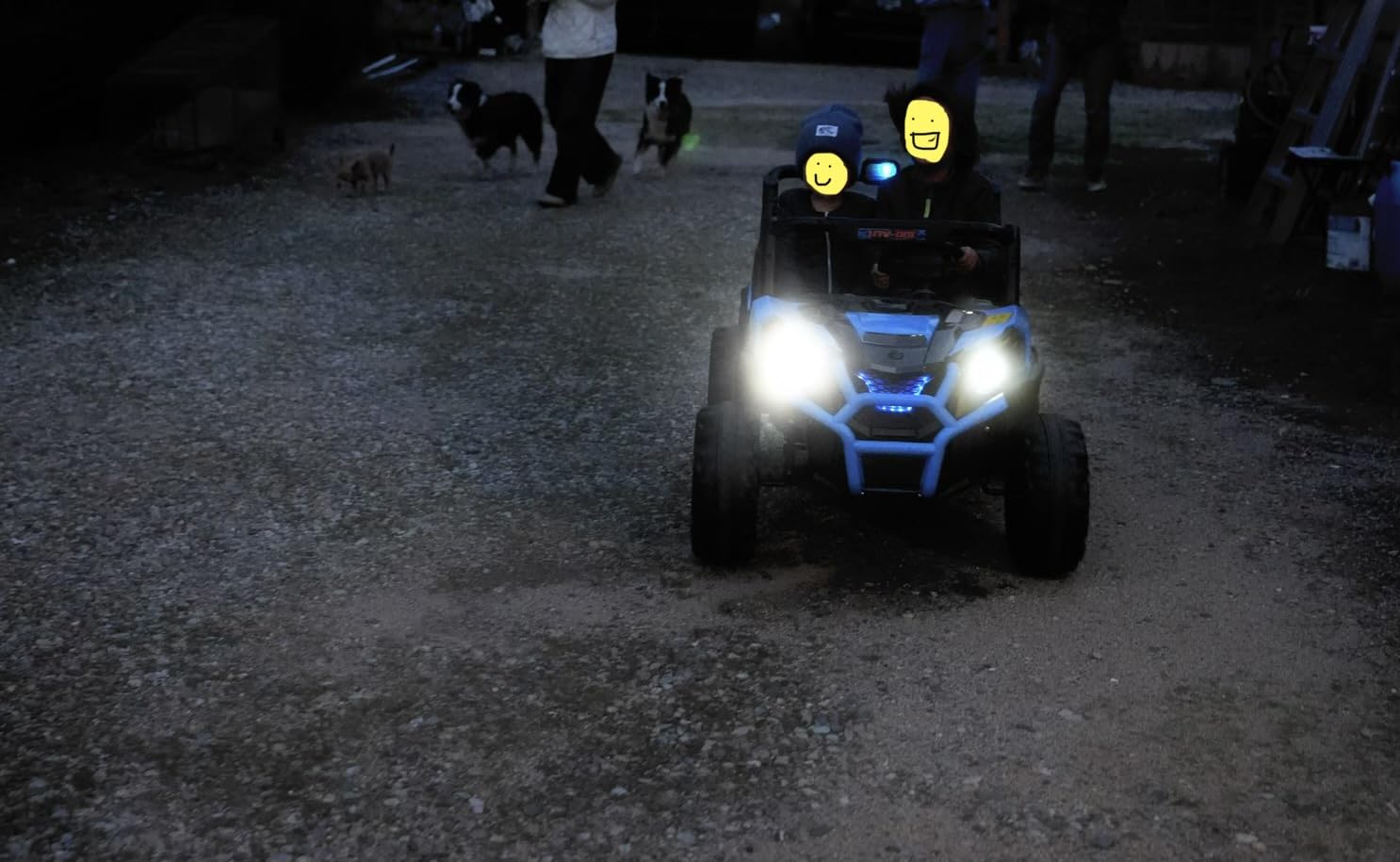 Qaba 24V 2 Seater Ride on Car Electric Off-Road UTV Truck Ages 3-8 White | Parent Remote Control, Music, Lights, Ride on Toy for Kids customer photo 2
