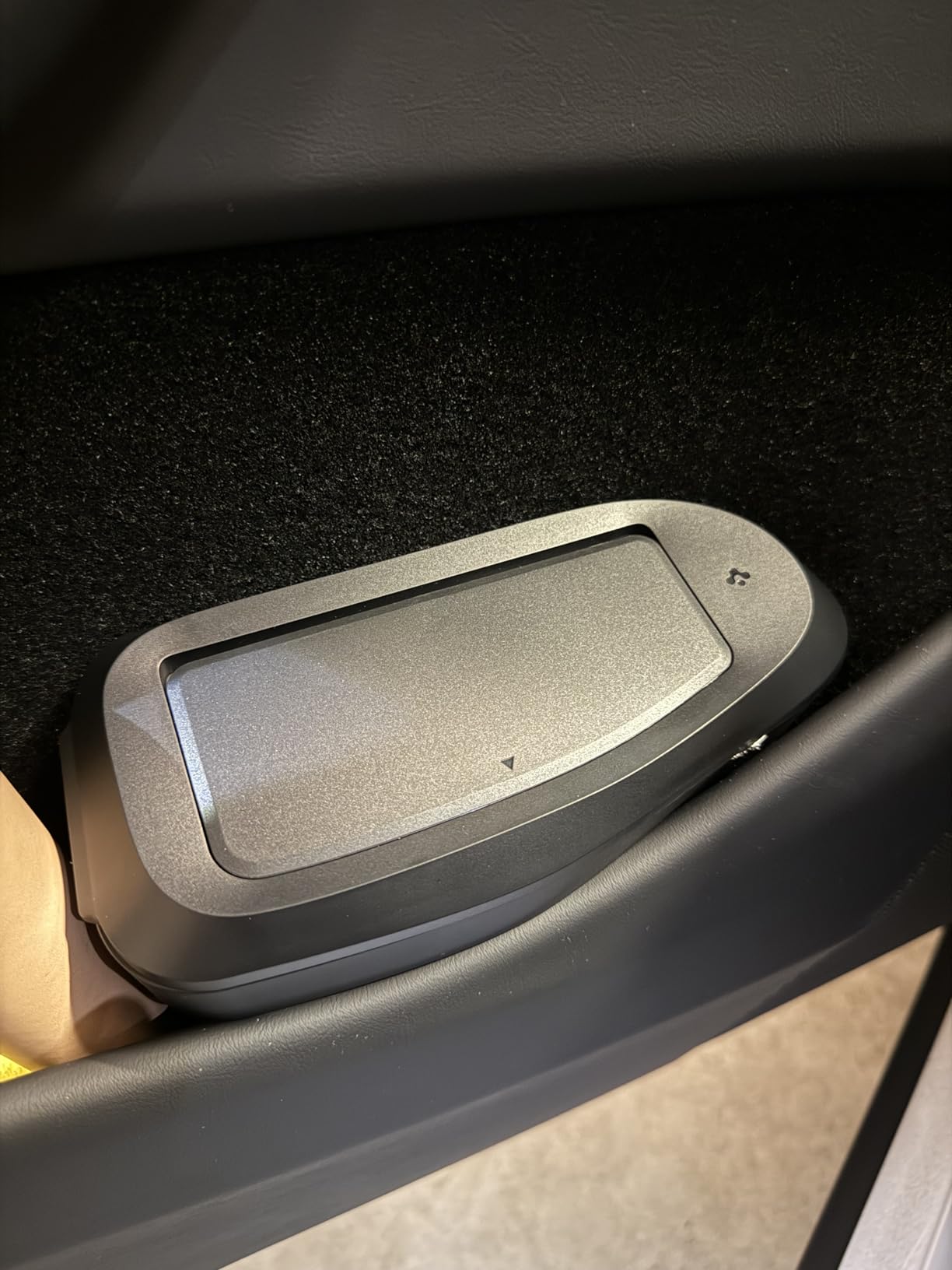 Spigen Driver Side Door Pocket Trash Can for Tesla Model 3 Highland | Only Standard, Premium & Performance 2026/2025/2024 [with Magnetic Lid and Waterproof Bin] customer photo 2
