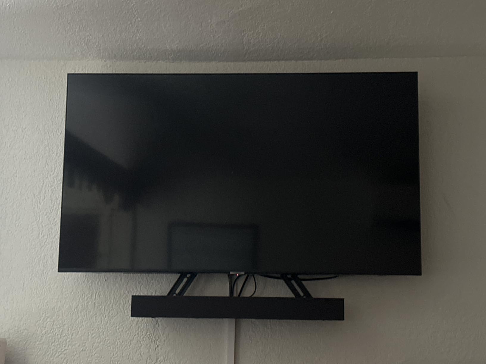 Samsung B-Series Soundbar HW B400F 2.0 ch Soundbar with Built in Subwoofer (2025 Model) One Remote Control, Surround Sound Expansion, Voice Enhance Mode customer photo 2