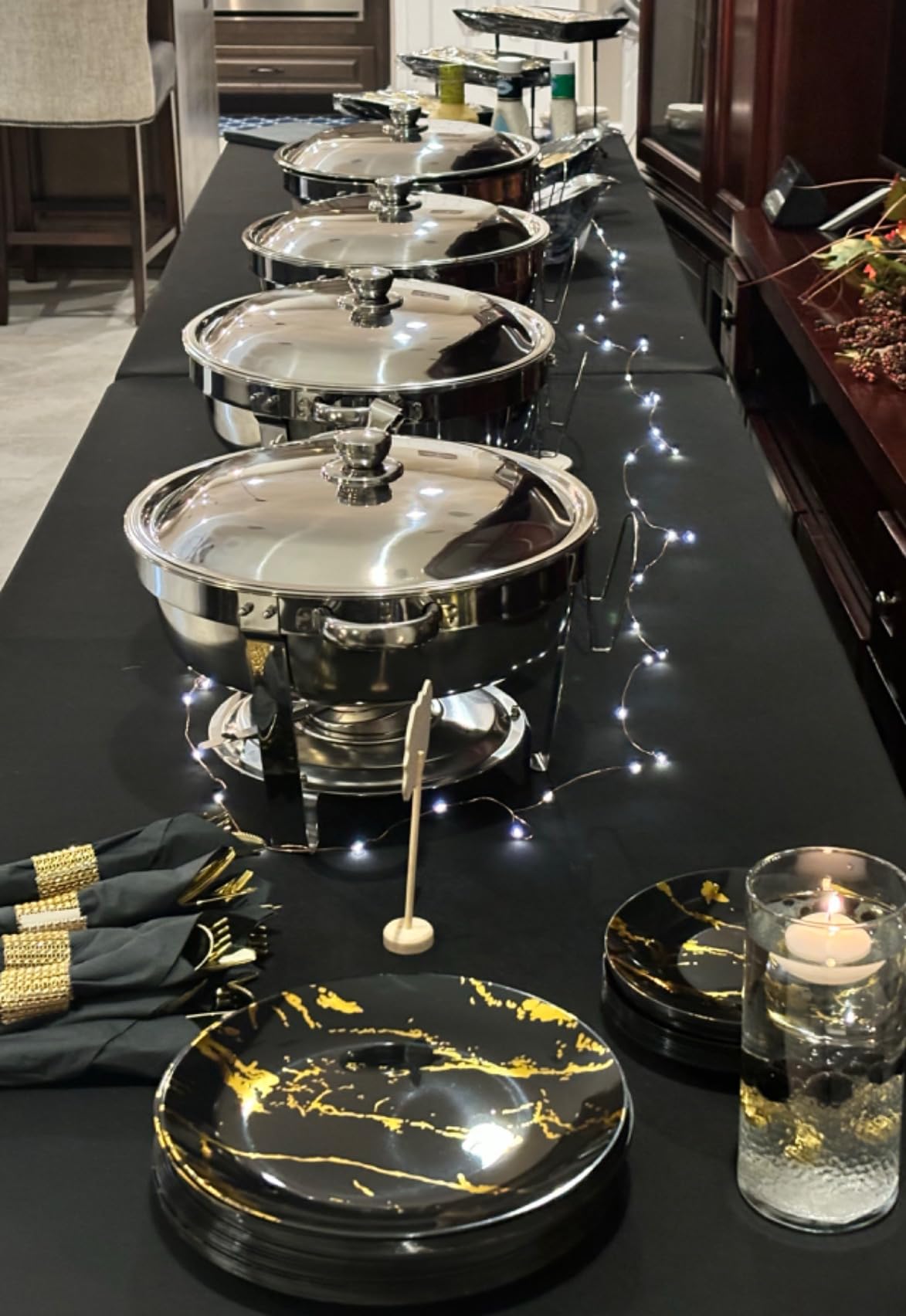 VEVOR Chafing Dish Buffet Set, 5 Qt 2 Pack, Stainless Steel Chafer with 2 Full Size Pans, Round Catering Warmer Server with Lid Water Pan Folding Stand Clip, for Weddings Parties Banquets, Silver customer photo 2
