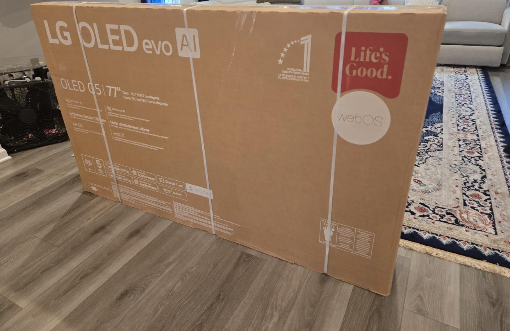 LG 77-Inch Class OLED evo AI Super Upscaling 4K G5 Series Smart TV w/Dolby Atmos, Vision, HDR10, Filmmaker Mode, Wow Orchestra, Alexa Built-in (OLED77G5WUA, 2025) customer photo 1