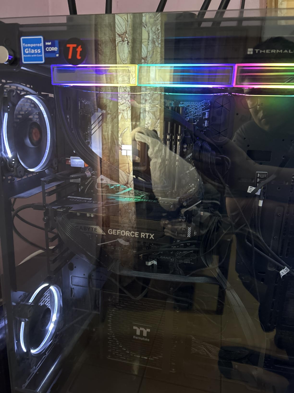 Alienware 27 Gaming Monitor AW2725DM, WQHD Fast IPS, 180Hz, G-SYNC, VESA customer photo 1