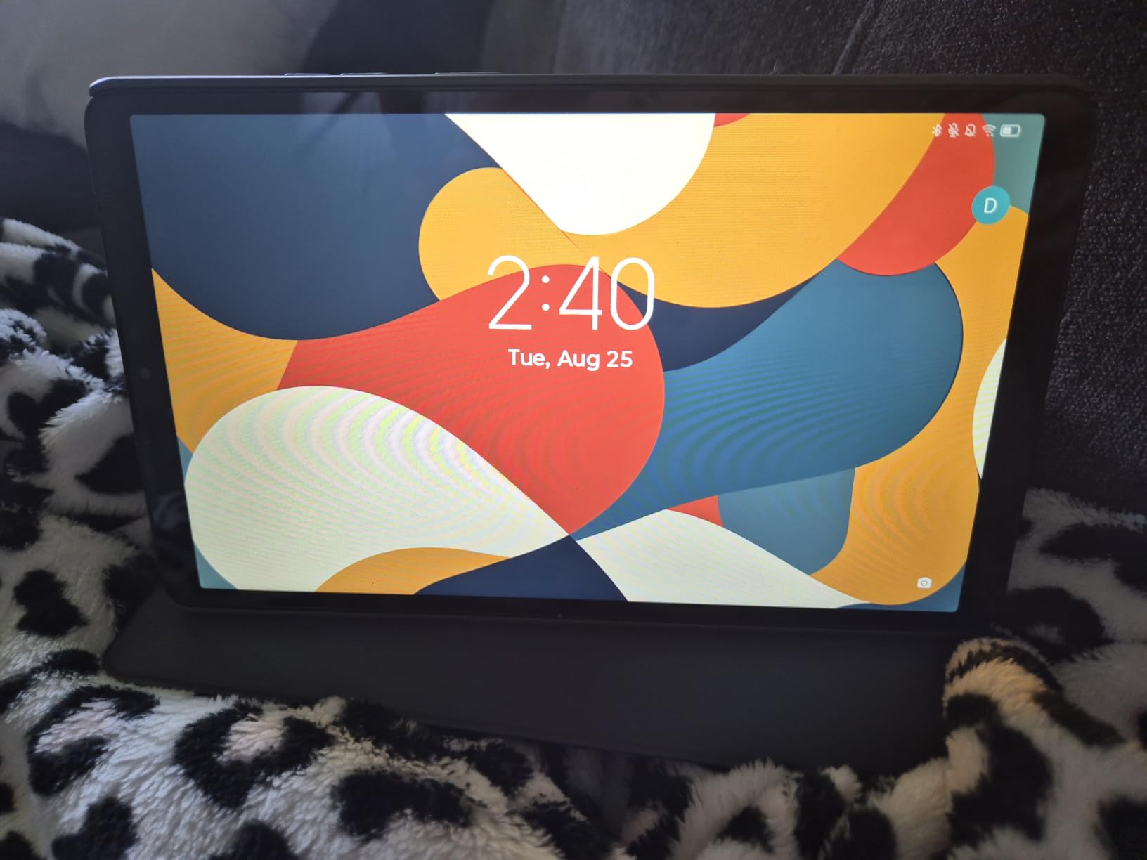 Lenovo Tab One - Lightweight Tablet - up to 12.5 Hours of YouTube Streaming - 8.7