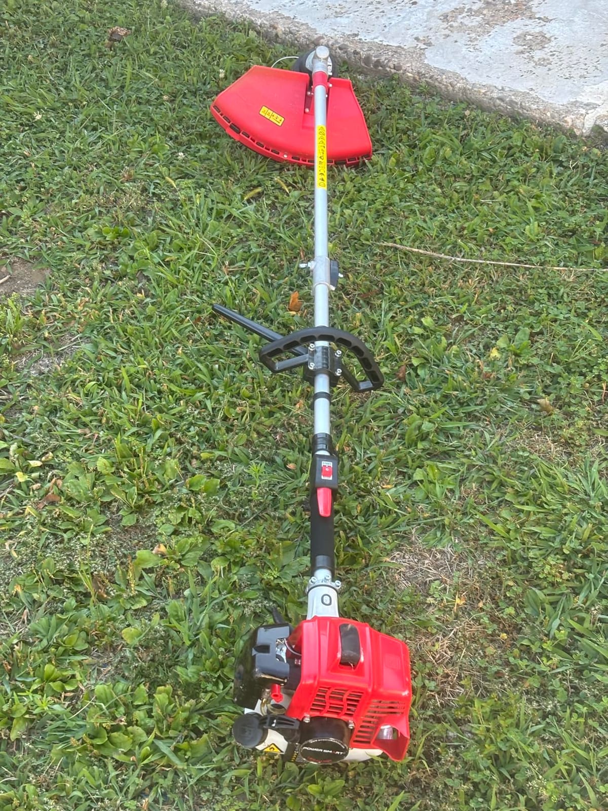 PowerSmart Gas Weed Wacker 2-Cycle 25cc Gas String Trimmer/Edger 16