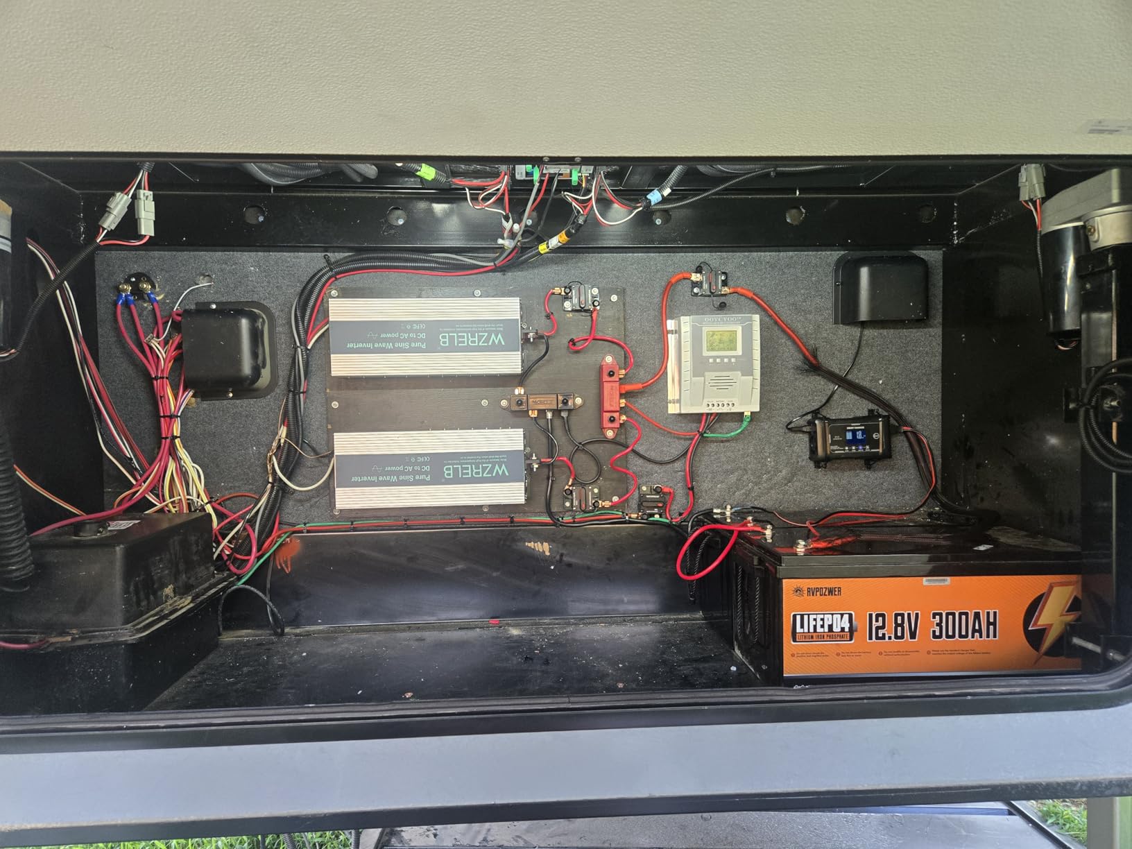 12V 200Ah LiFePO4 Lithium Battery, Max. 2560Wh, 15000 Deep Cycle Battery | Low Temp Protection Lithium Iron Phosphate Battery for Home Energy, RV, Trolling Motor, Marine, Solar, Off-Grid customer photo 1