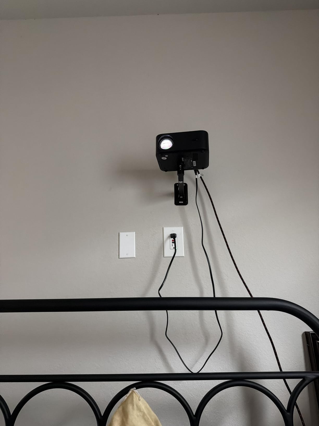 Projector Mount, Projector Wall Mount with 1/4-Inch Thread, Black customer photo 2