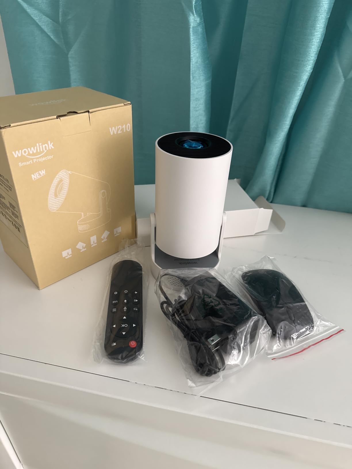 [Built-in App & 2026 Upgraded] Mini Projector with WiFi 6 and Bluetooth 5.4 | Support 4K 1080P Auto Keystone 180° Rotatable Projector Portable Compatibile with HDMI/TV Stick/Memory Stick/Laptop, Black customer photo 1