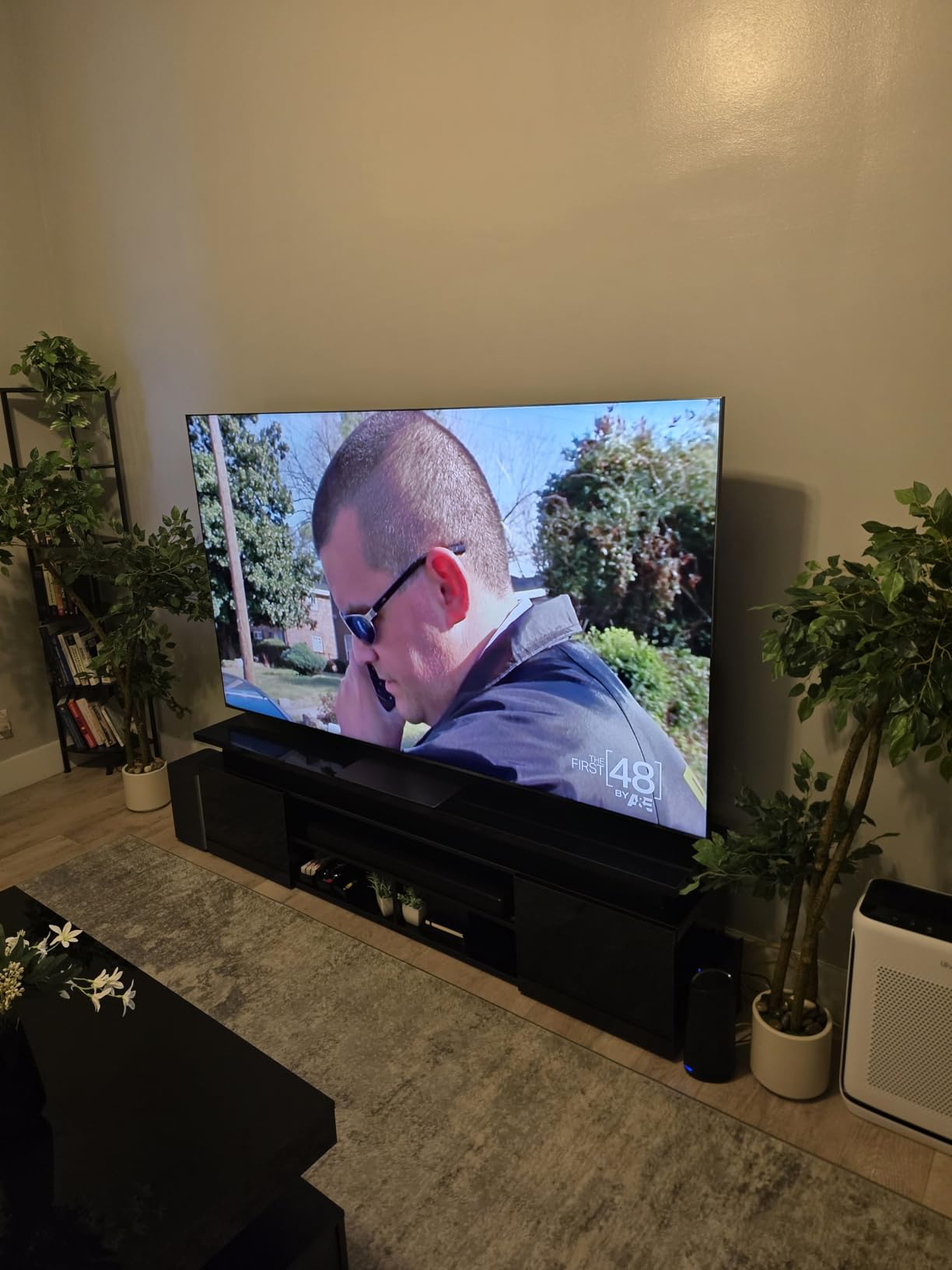 TCL 98 Inch Class QM8K Series | Mini LED QLED 4K HDR | 98QM8K, 2025 Model | 120HZ-144HZ Anti Reflective Wide Angle Screen Smart Google TV Dolby Atmos | Voice Remote Alexa Gaming Streaming Television customer photo 2