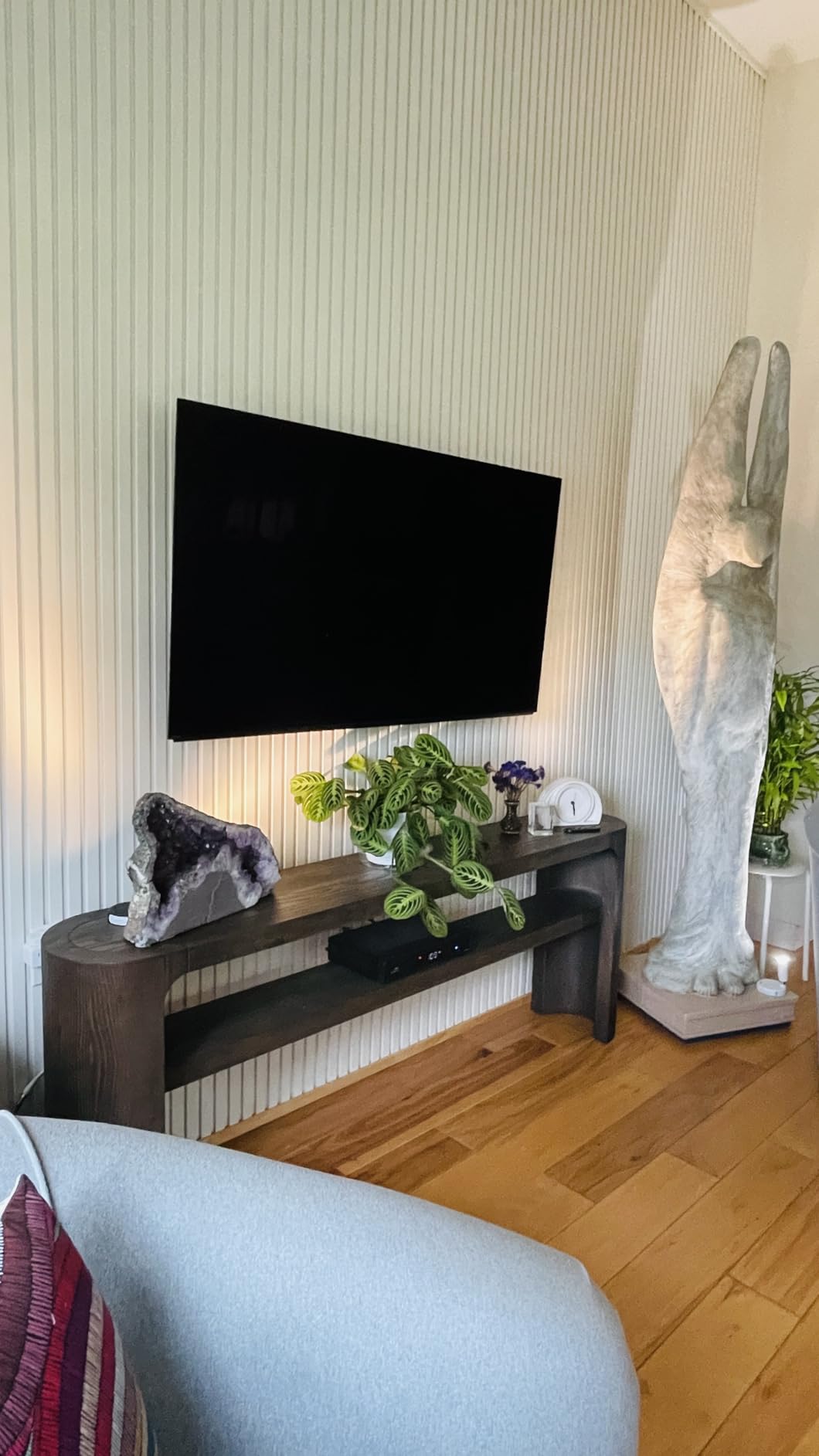 EZVALO Spotlights Indoor with Remote, 5500mAh Rechargeable Picture Lights, Wireless LED Uplighting with Timer & Dimmable, 3-CCT, Mini Plant Spot Lights for Painting, Artwork (4-Pack-Black) customer photo 2
