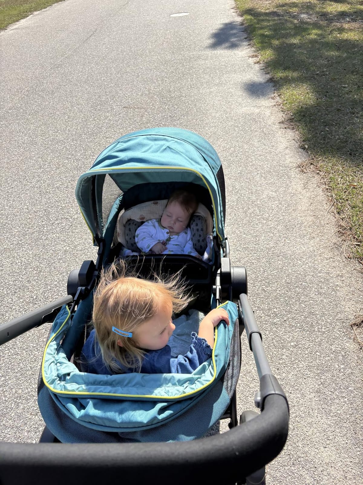 Graco Ready2Roll Stroller Wagon - All Terrain Baby Wagon Stroller for 2 Kids, Compact Foldable Wagon, Accepts Infant Car Seats customer photo 1