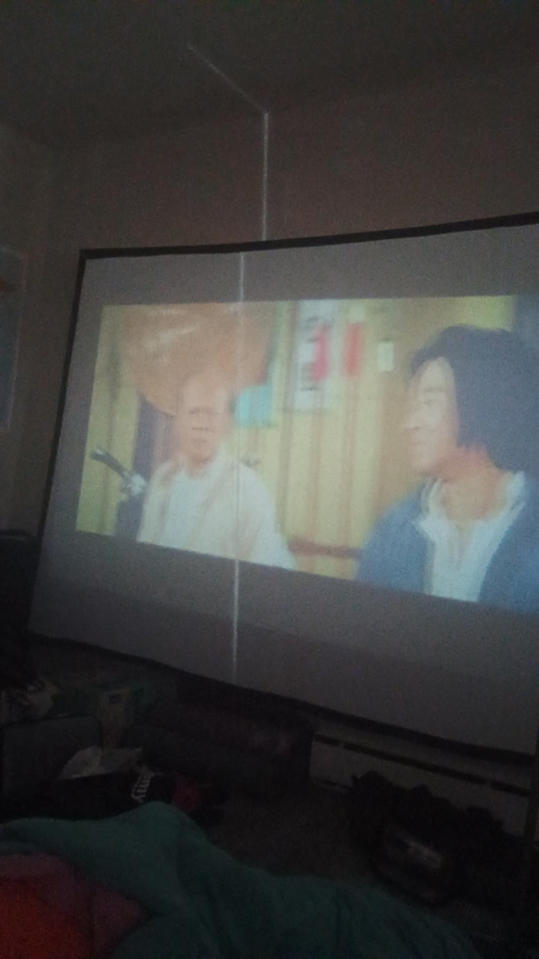 4K Support Native 1080P Smart Projector, 600 ANSI, Android TV, HiFi Speaker customer photo 1