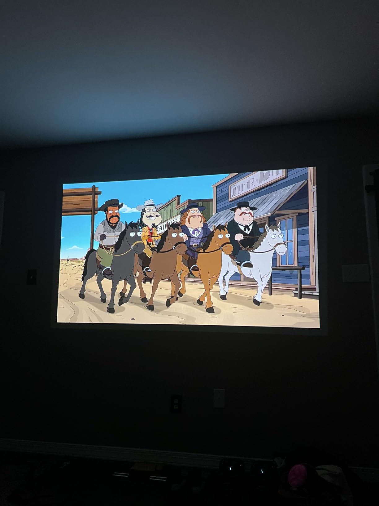XGIMI Elfin Flip Plus Portable Projector, 500 ISO Lumens, Adjustable Stand customer photo 1