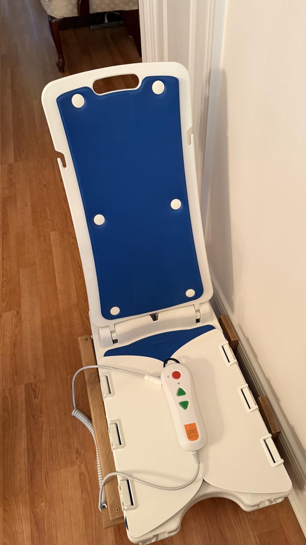 VOCIC Electric Chair Lift from Floor customer photo 1