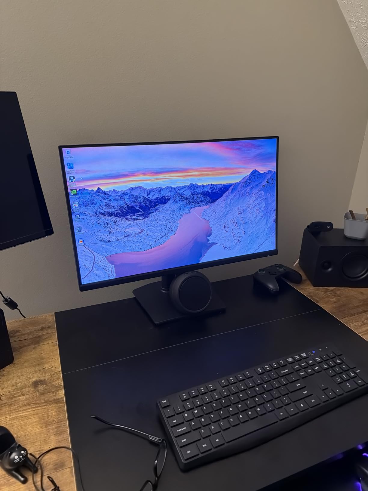 KTC 27 Inch 4K Gaming Monitor, Dual Mode UHD 160Hz & FHD 320Hz, H27P6 customer photo 2