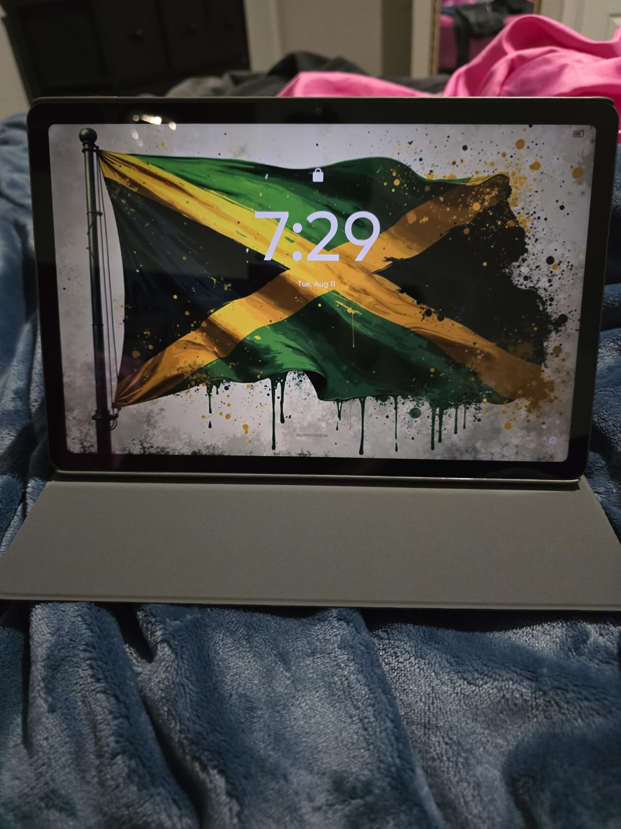 Lenovo Idea Tab - College Tablet - 11″ 2.5K IPS Touchscreen Display - 90Hz - MediaTek Dimensity 6300-4 GB Memory - 128 GB Storage - Integrated Arm Mali-G57 MC2 - Tab Pen and Folio Case customer photo 1