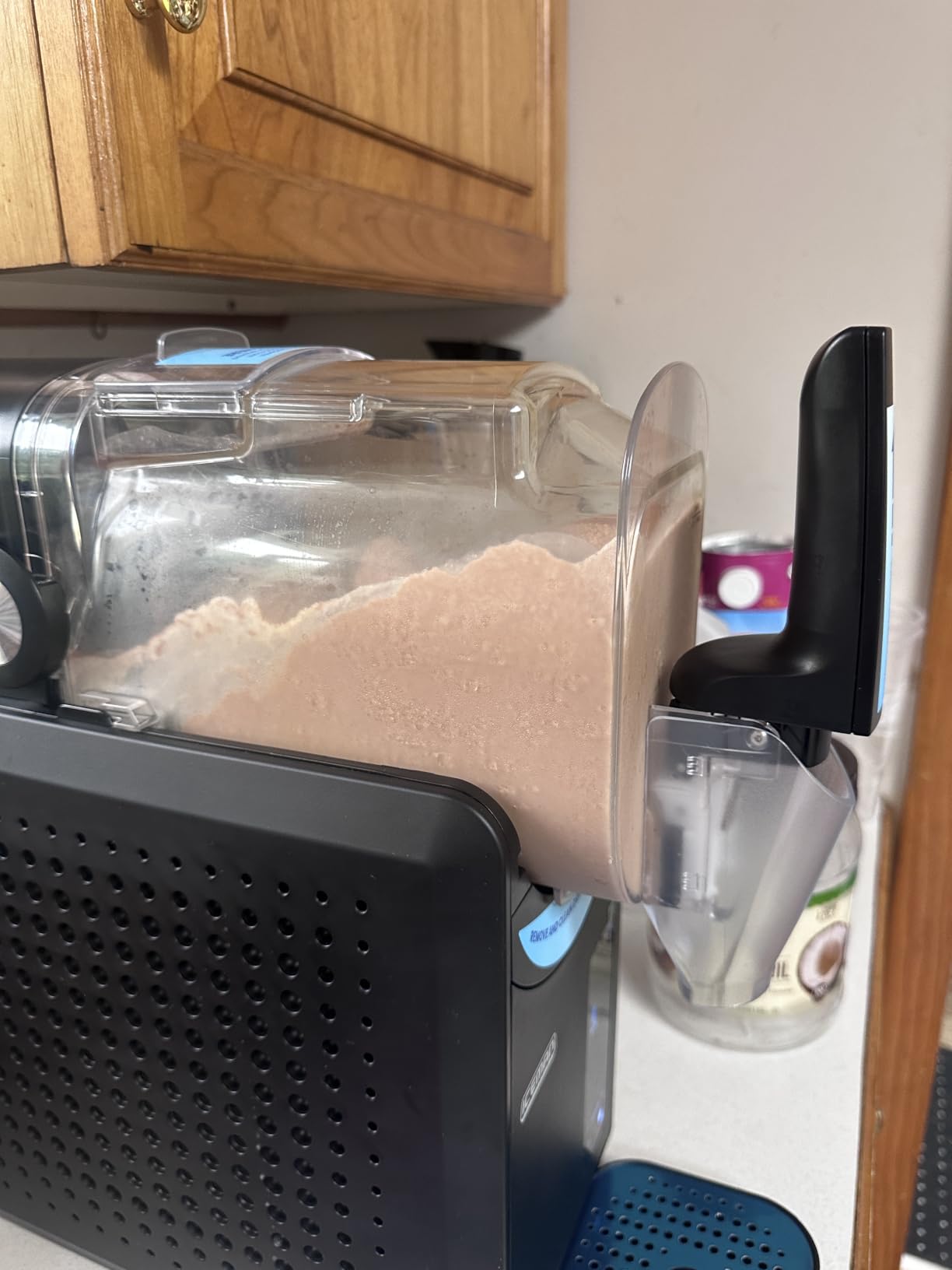 Iceman by Chefman Slush-Ease MAX 90oz Slushie Machine, 64oz Liquid Capacity Frozen Drink Maker & Slushy Machine with 5 Presets and LED Display, Perfect for Frozen Margaritas, Frappes, Smoothies customer photo 1