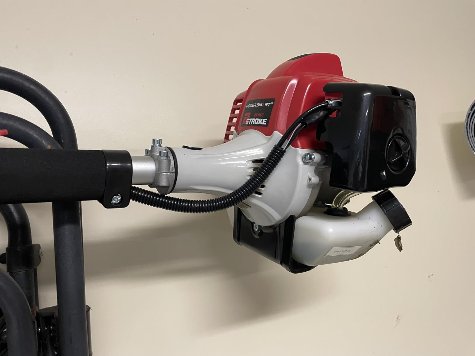 PowerSmart 25.4cc Gas Weed Wacker, 16 Inch Cutting Width with 10 Inch Blade customer photo 1