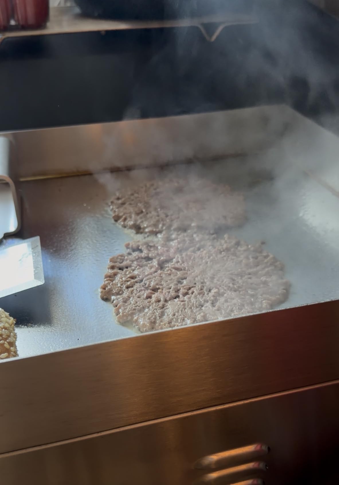 EGGKITPO 36 Inch CSA Certified Commercial Propane/Natural Gas Griddle Manual Controls 90,000 BTU Countertop Flat Top Grill Hot Plate with Independeent Knob 3 Burners Teppanyaki Grill for Restaurant customer photo 2