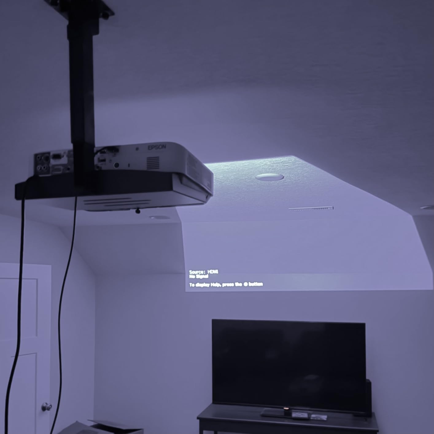 PUTORSEN Adjustable Projector Ceiling Mount, Universal Shelf, White customer photo 1