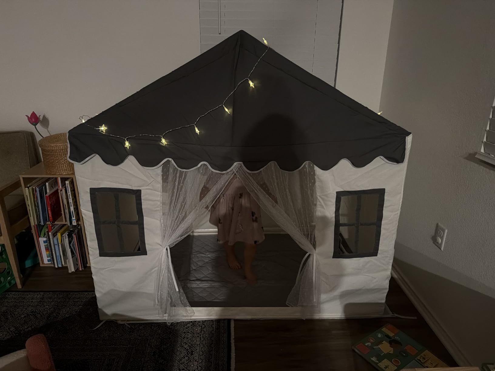 Kids Play Tent with Padded Mat, Kids Tent Playhouse Tent for Kids Ages 4-8 | Large Playhouse Indoor Boys Play Tent Play House for Children Tents Toy Birthday Gift, Grey, Washable, 57