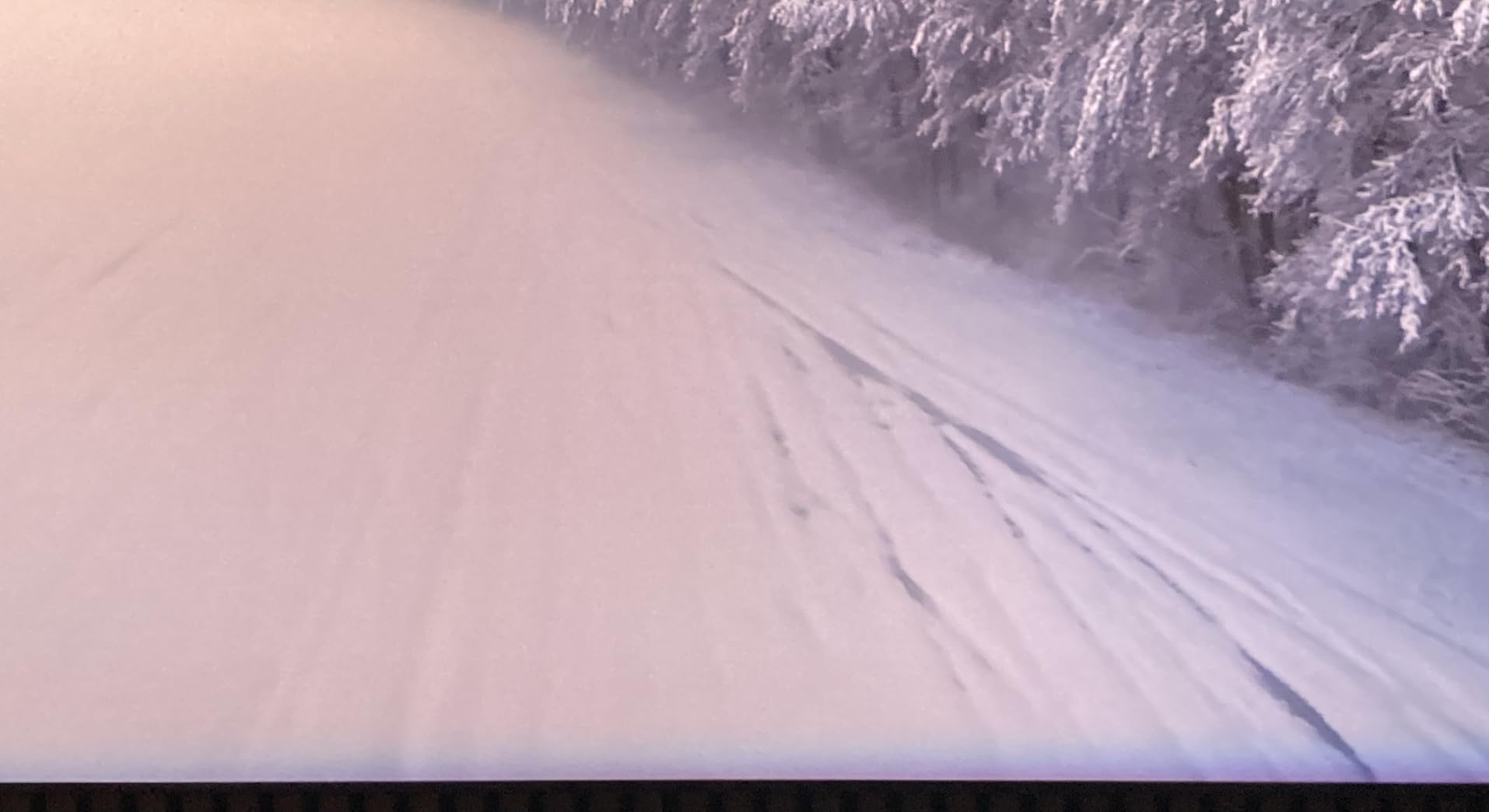 Hisense PT1 Ultra Short Throw Triple Laser Projector, 4K UHD, Google TV, 80'' - 150'', 2500 Lumens, 3000:1 Contrast, IMAX Enhanced, Dolby Vision & Atmos, 3D, 240 High Refresh Rate customer photo 2