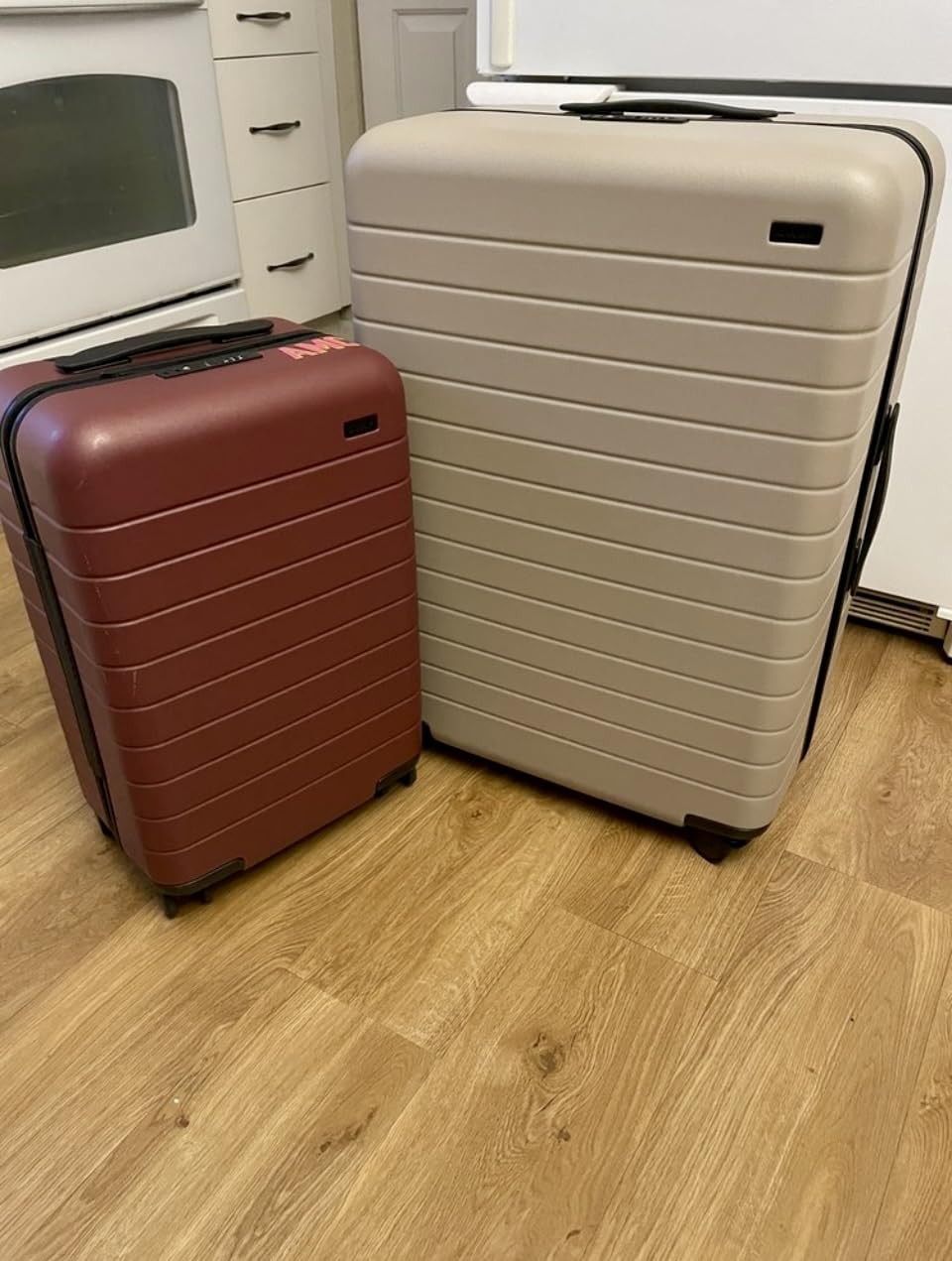 Away Bigger Carry-On Luggage, 23-Inch Lightweight Hardside Spinner Suitcase customer photo 1