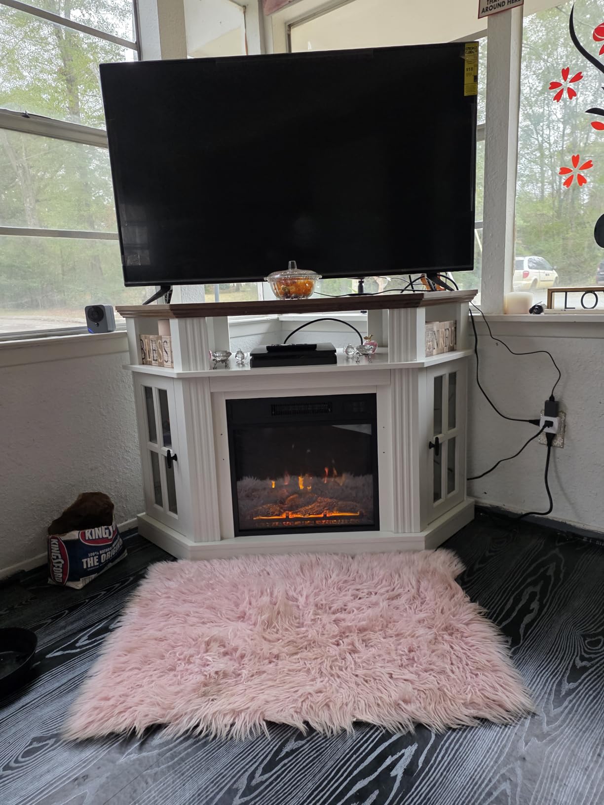 Furmax LED Fireplace Corner TV Stand for Up to 55 Inch, Antique White | Modern Entertainment Center for Living Rooms with 18 Inch Electric Fireplace, LED Lighting, Open Shelf, Storage Cabinets customer photo 1