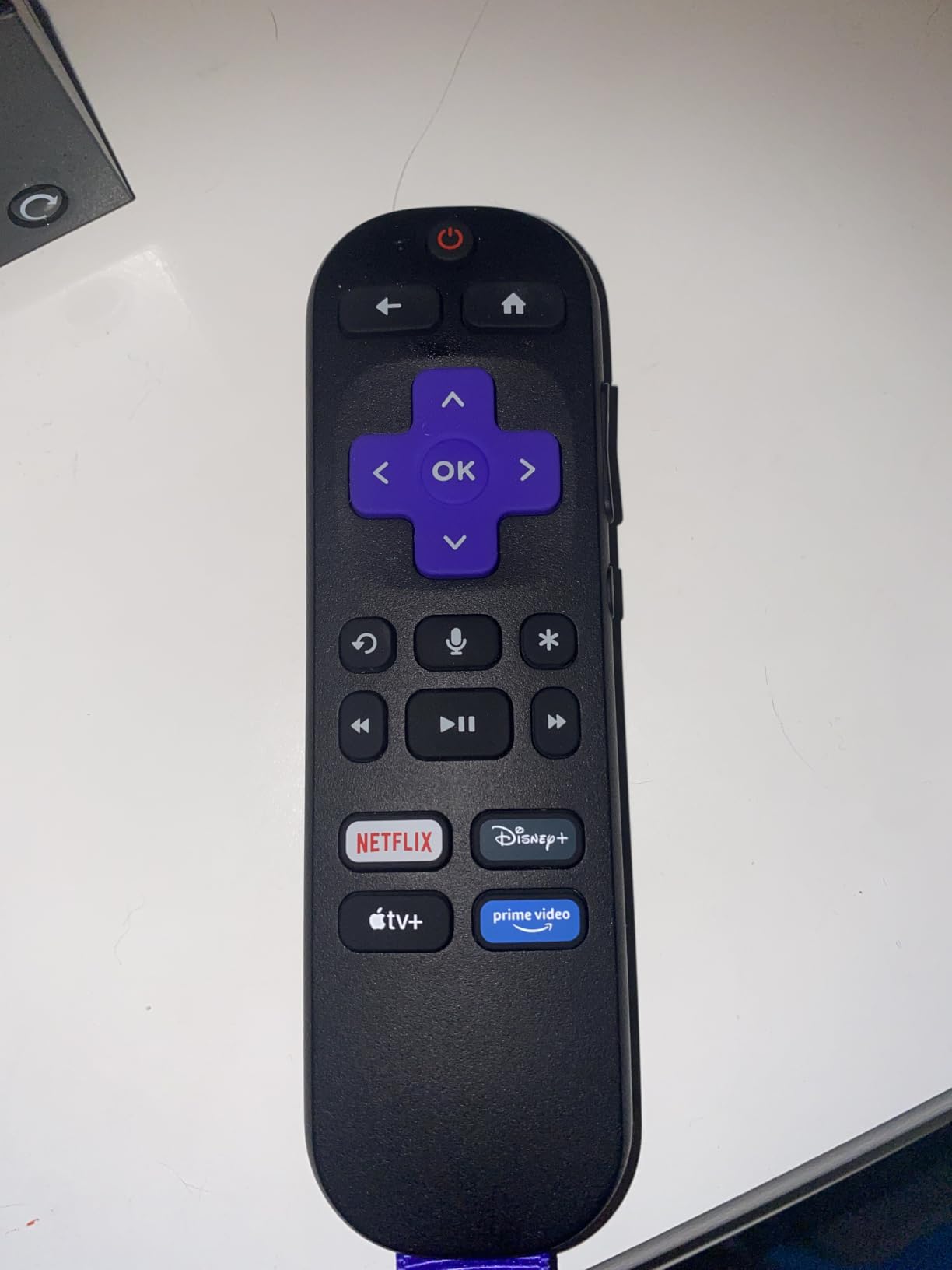 Roku 40-Inch Select Series Smart TV 2026-1080p Full HD TV - RokuTV customer photo 1