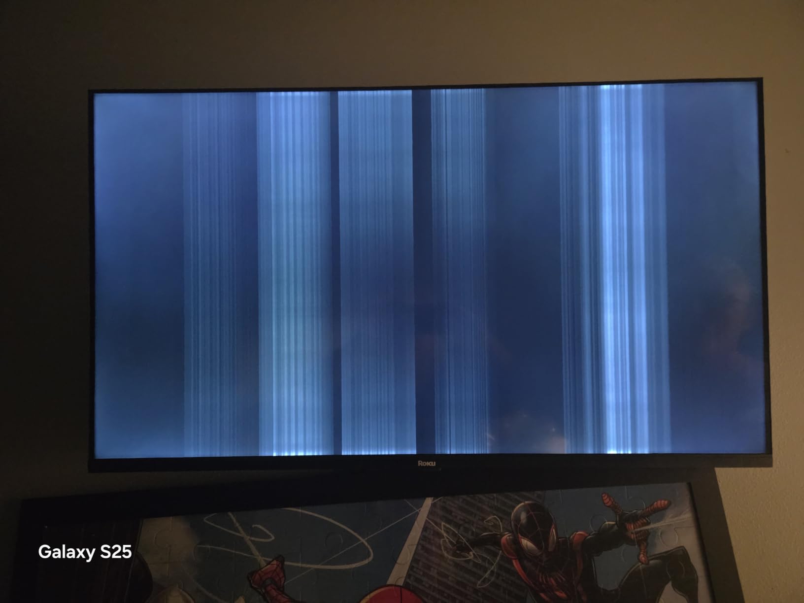Roku 40-Inch Select Series Smart TV 2026-1080p Full HD TV - RokuTV customer photo 2