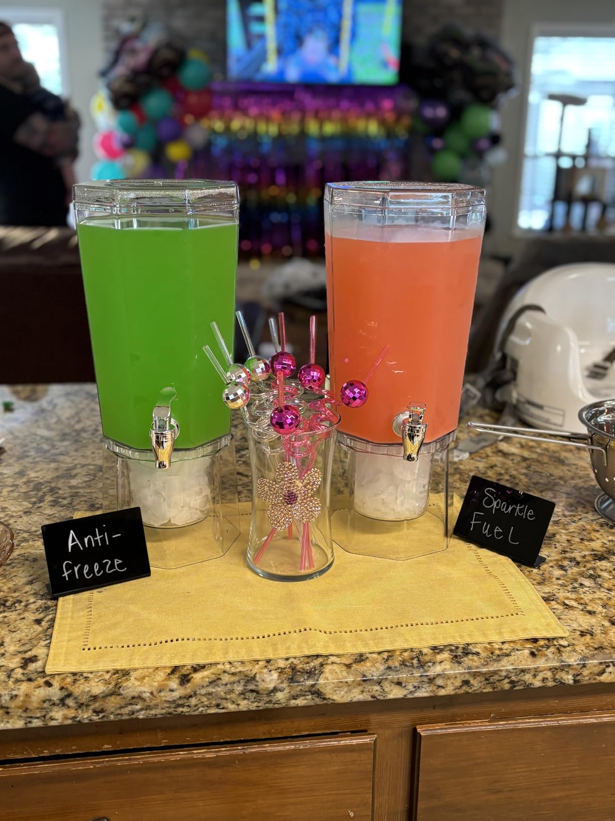 Lifewit 1.6 Gallon Drink Dispenser for Party with Leak-Proof Spigot, 2 Pcs customer photo 1