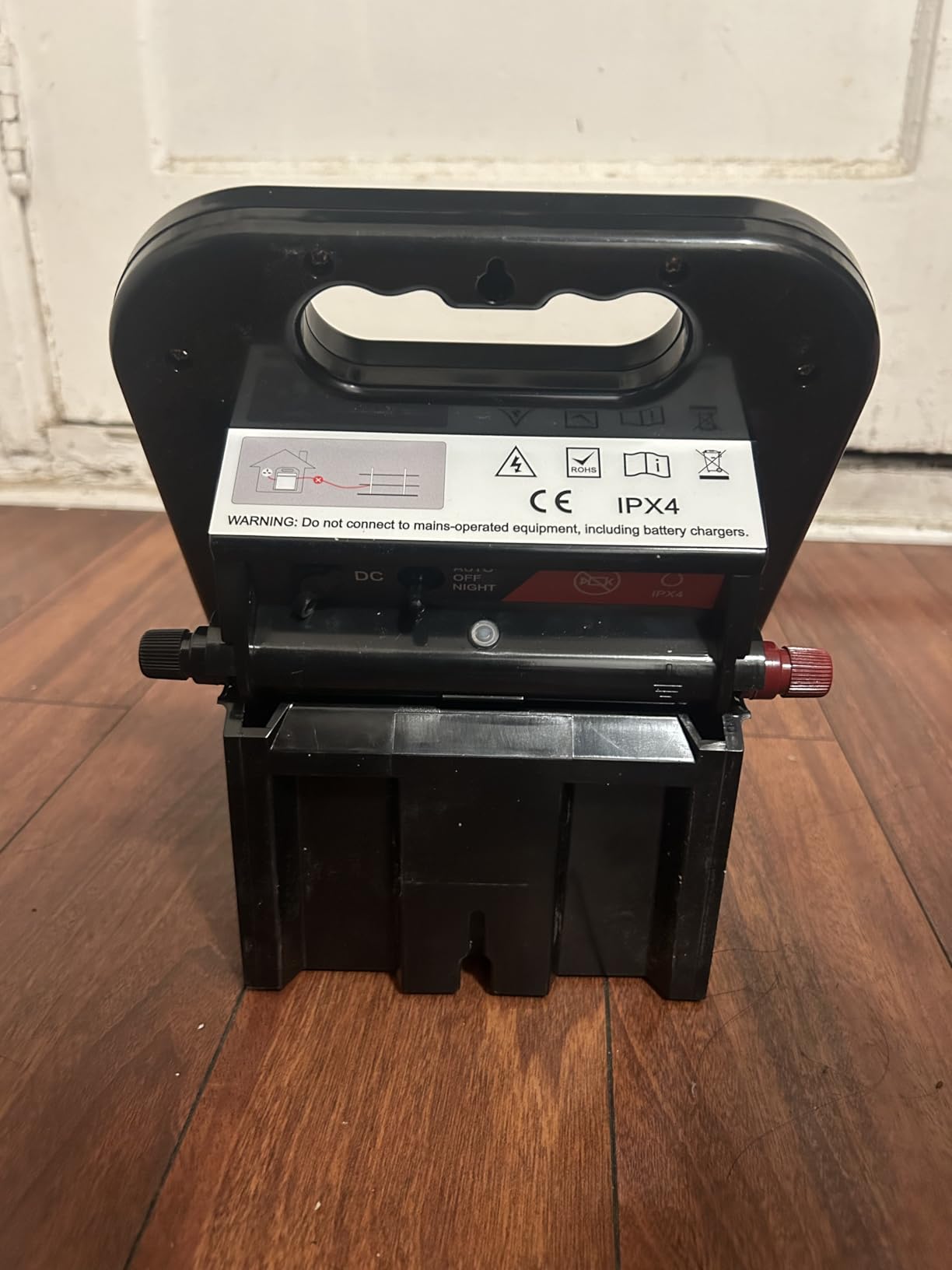 10 Mile Solar Fence Charger 0.11J Electric Fence Energizer with Day Night Mode 24-Hour Protection customer photo 1