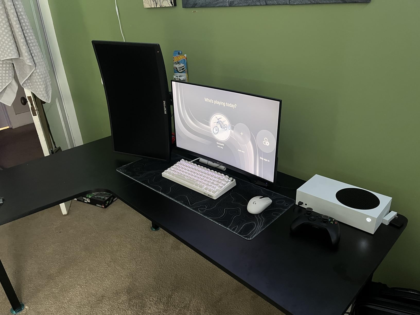 Z-Edge 27 inch QHD 1440P OLED Gaming Monitor, 240Hz 0.03ms PC Screen customer photo 1
