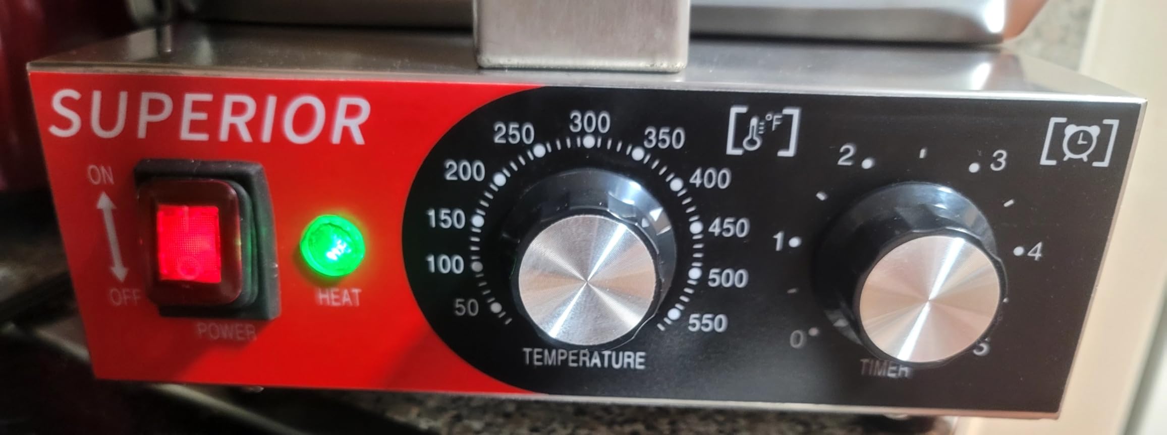Superior Kitchen Equipment Commercial Double Round Belgian Waffle Maker customer photo 2