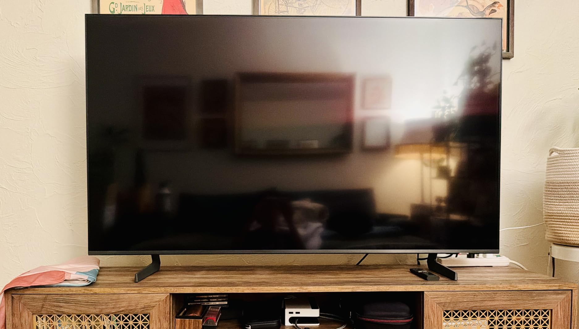 Samsung 55-Inch Class QN70H Series, Neo QLED Mini LED, 4K, Smart TV, 2026 customer photo 1
