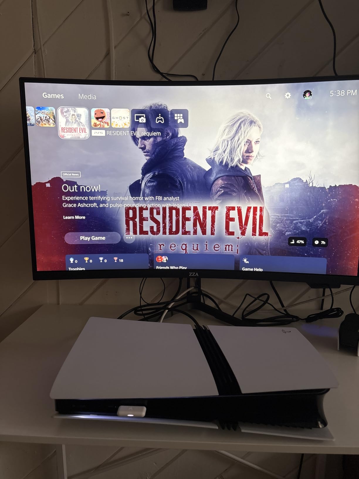 ZZA 34 Inch Ultrawide Curved Monitor Built in Speakers 4K Gaming Computer Monitor 100Hz, WQHD(3440x1440P) Curved 3800R 21:9 Ultra Wide PC Display, 130% sRGB, HDMI &DP, VESA Mount Compatible-White customer photo 1