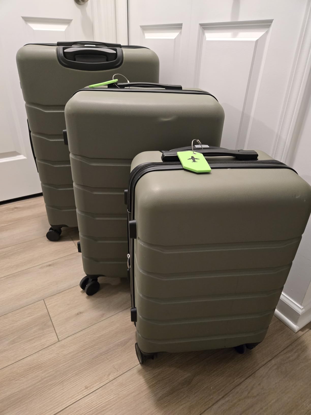 28 Inch Luggage, Hardside Checked Suitcase with Spinner Wheels, Lightweight ABS Hard Shell Travel Luggage, TSA Approved Lock, Expandable Large Suitcase for Business & Travel-Black customer photo 2