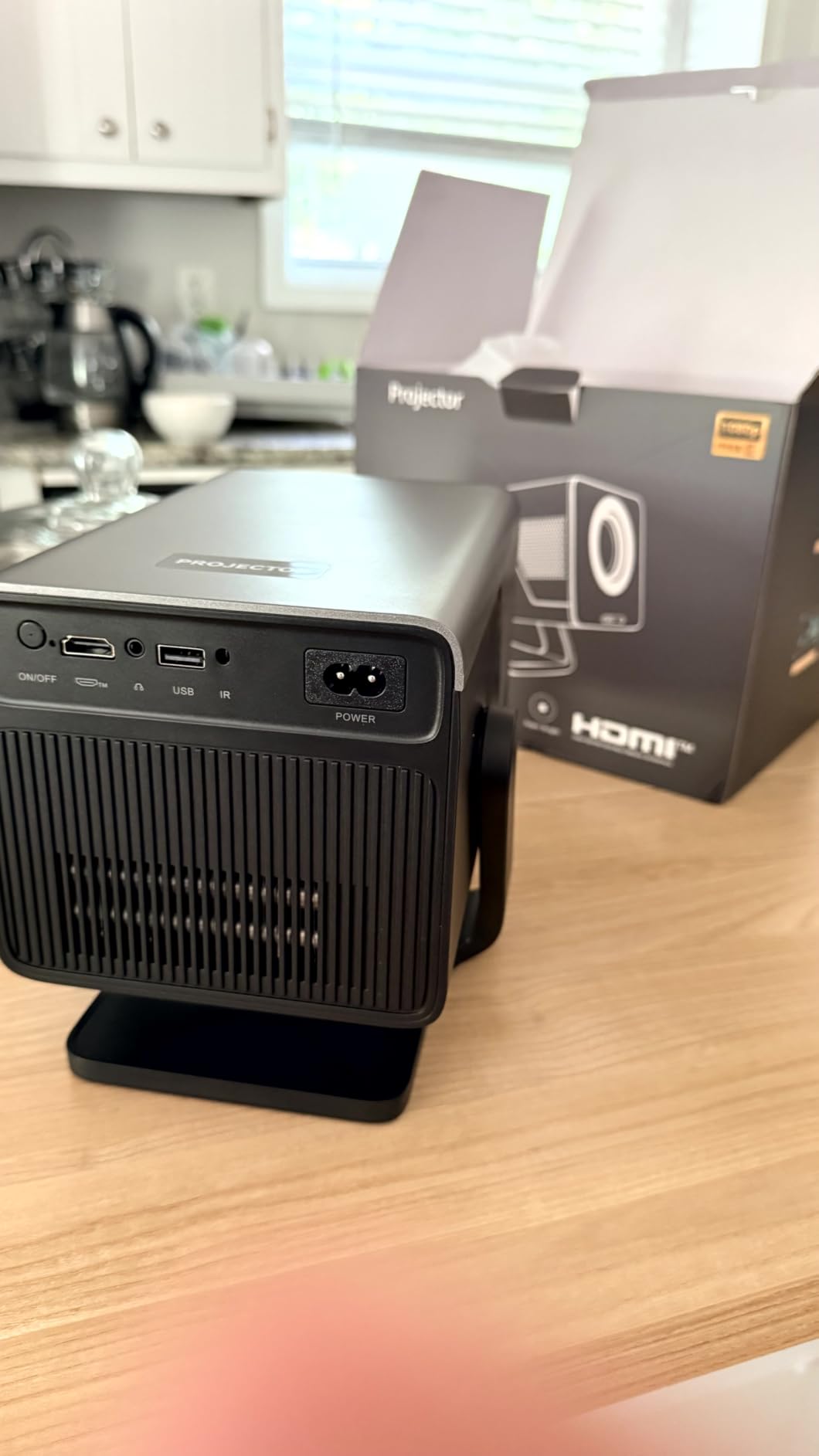 X7 2000 ANSI Smart Projector, 4K/8K Input Support, Native 1080P, 125% sRGB customer photo 2