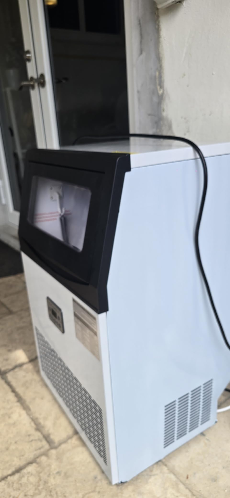 Manastin Commercial Ice Maker, 200LBS/24H, 33LBS Storage, with Water Filter customer photo 2