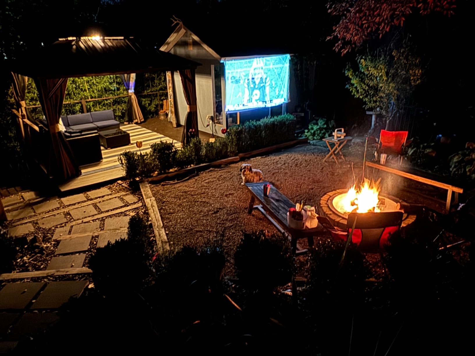 XGIMI Elfin Flip Laser 1080P Portable Projector, Bedroom & Backyard customer photo 2