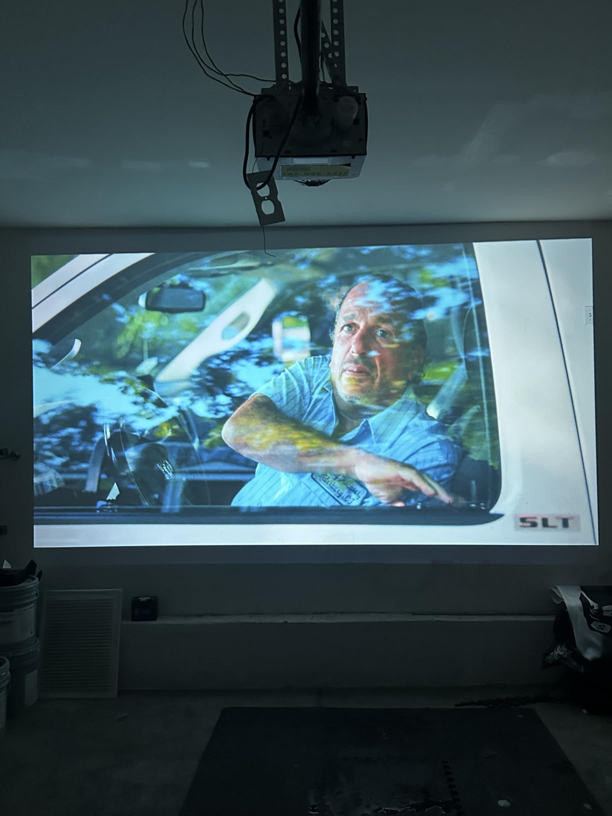 Outdoor-Projector-4K [4500 Brightness/One-Click Official App Downloads/Live TV/65W Dolby] with WiFi and Bluetooth, Auto Focus, All-in-One Streaming Proyector, GO2 White Short Throw Projector customer photo 2