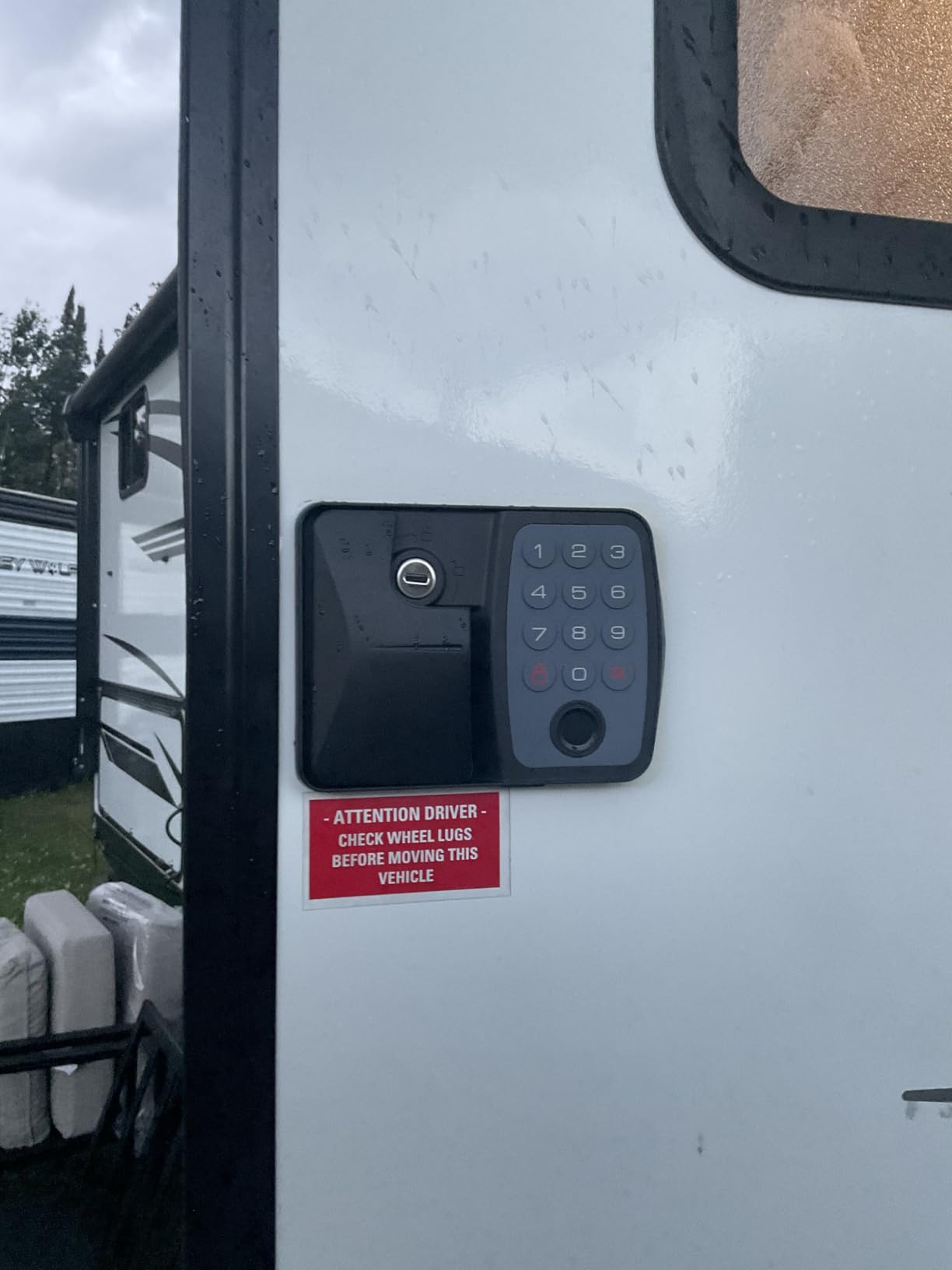 RV Door Lock with Fingerprint Unlock and 0–9 Numeric Keypad customer photo 2