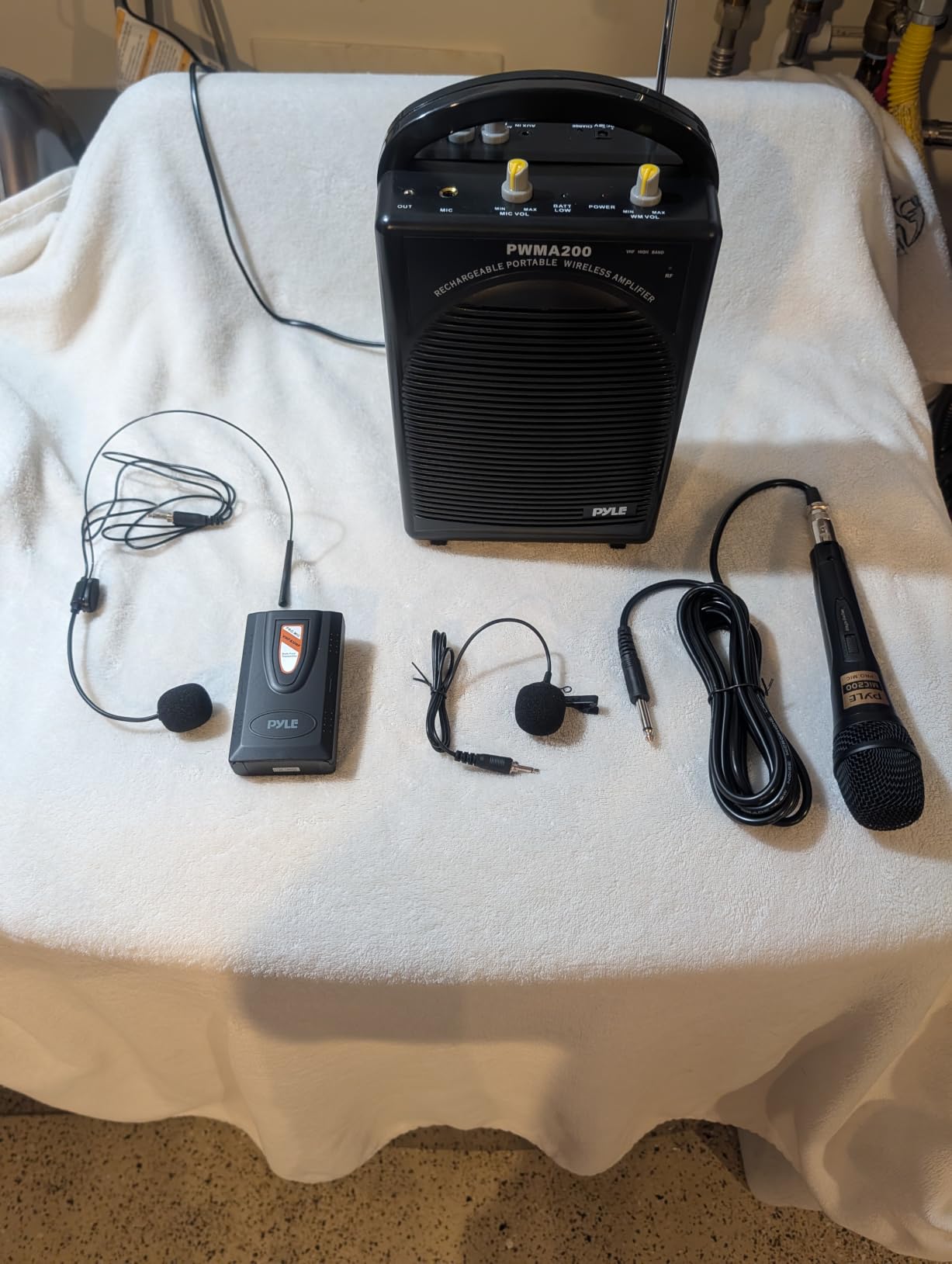 Pyle Portable PA Speaker & Microphone System - FM Stereo Radio, Built-in Rechargeable Battery, Aux & Microphone Inputs, Includes Beltpack, Hand-held Headset & Lavalier Mics - Charcoal customer photo 1