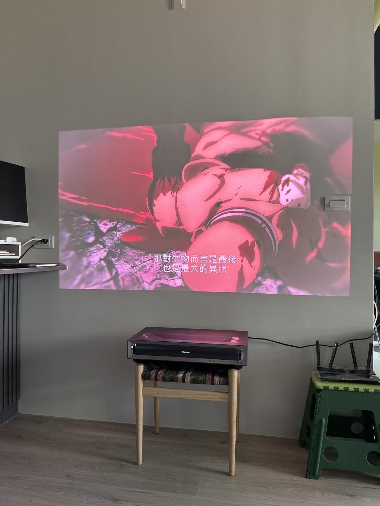 Hisense PX4-Pro Ultra Short Throw RGB Laser Cinema,3500 ANSI Lumens,6500:1 Contrast,Iris Lens,80