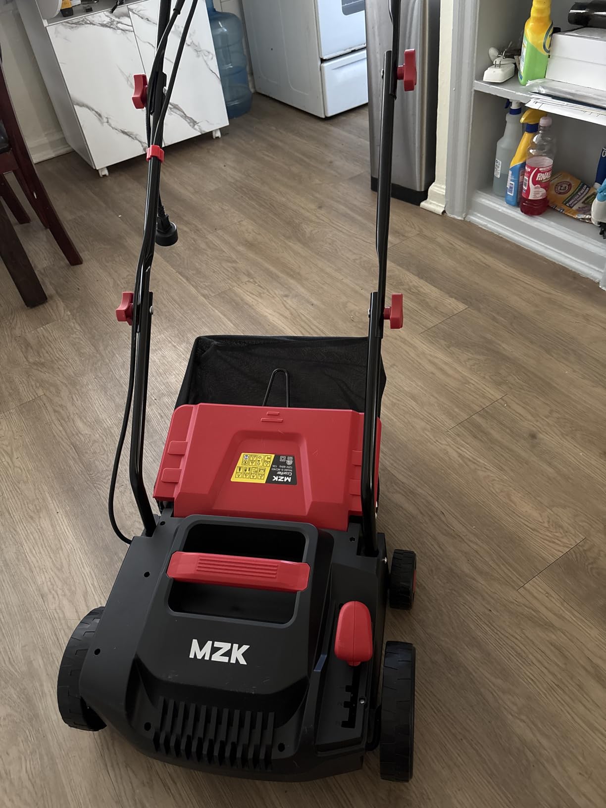 MZK 13-Inch Electric Dethatcher Scarifier, 13-Amp Lawn Tool (RED) | 2-in-1 dethatcher with 4 height settings and 8-gal bag helps remove thatch and refresh small to mid lawns customer photo 2