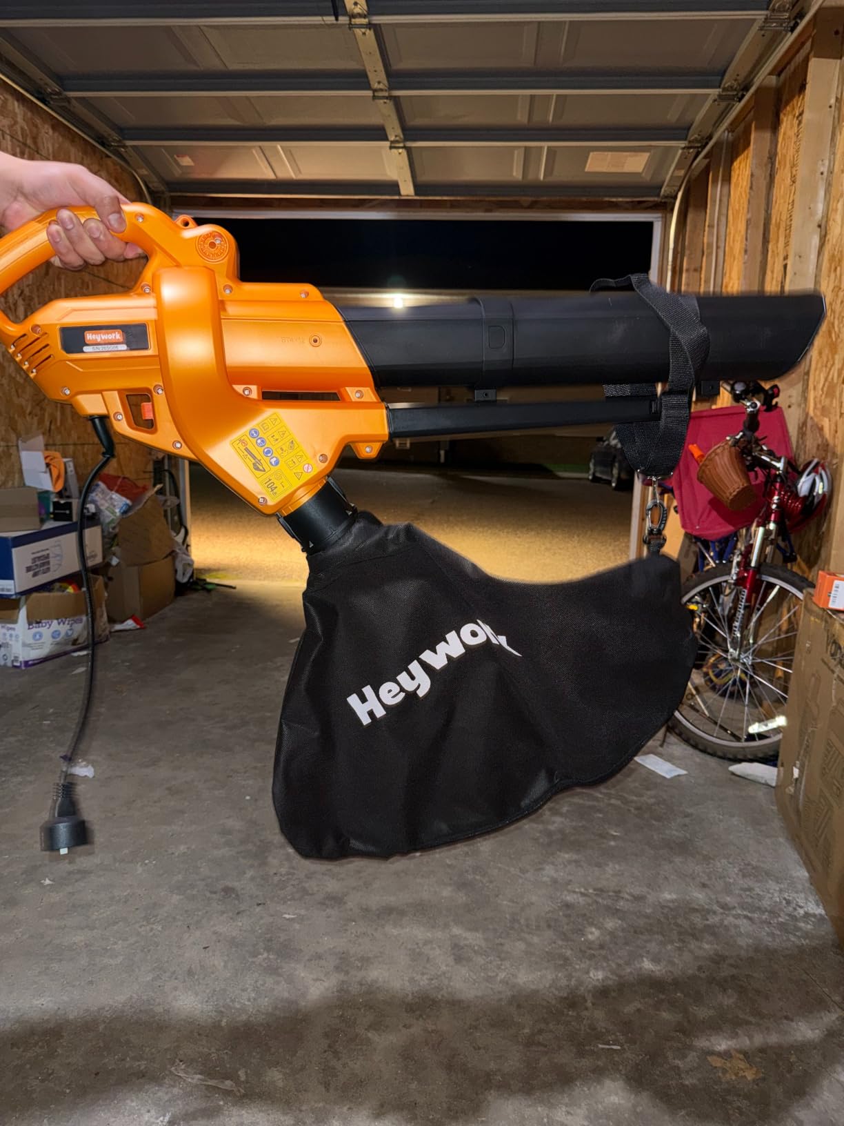 3-in-1 Leaf Vacuum Mulcher, 450 CFM Corded Blower | Delivering 158 MPH, this orange tool with a 40L bag easily blows, vacuums, and mulches leaves for fast lawn & yard cleanup. customer photo 2