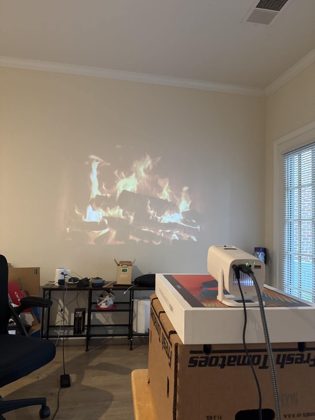 Mini Projector with 4K Support, Portable Short Throw Proyector customer photo 2