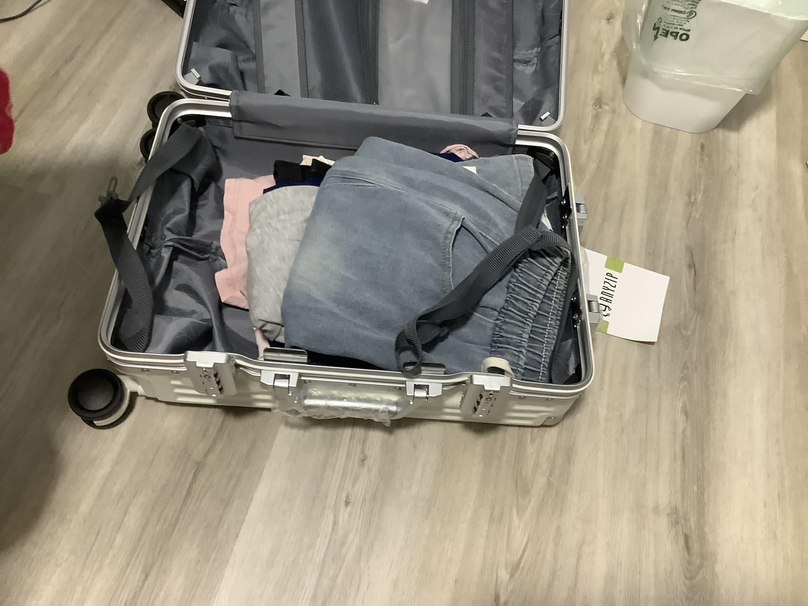 AnyZip Luggage Sets 2 Piece Aluminum Frame Carry On and Checked Suitcase PC ABS Hard Shell TSA Lock No Zipper(Silver, 20/28) customer photo 1